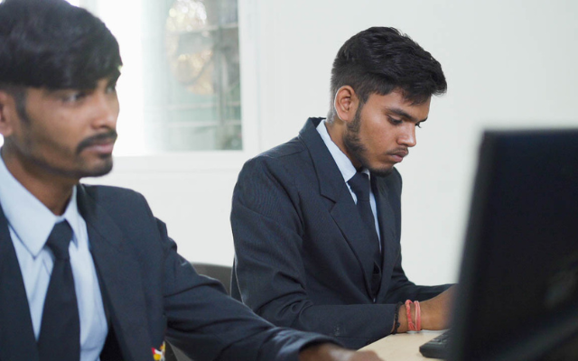 Faculty of IT Academic